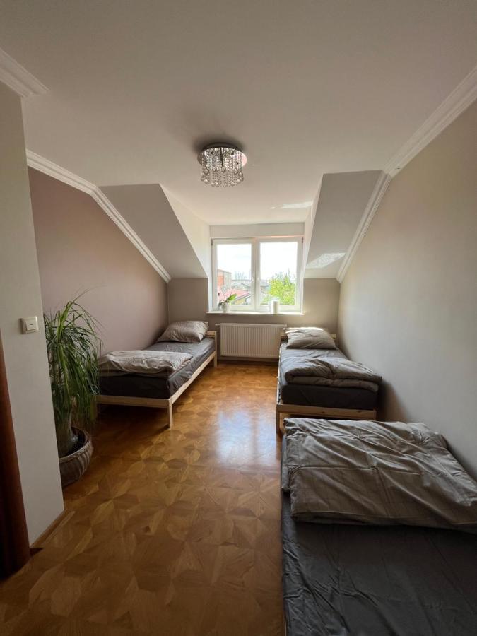 Apartament Batorego Skierniewice Bagian luar foto